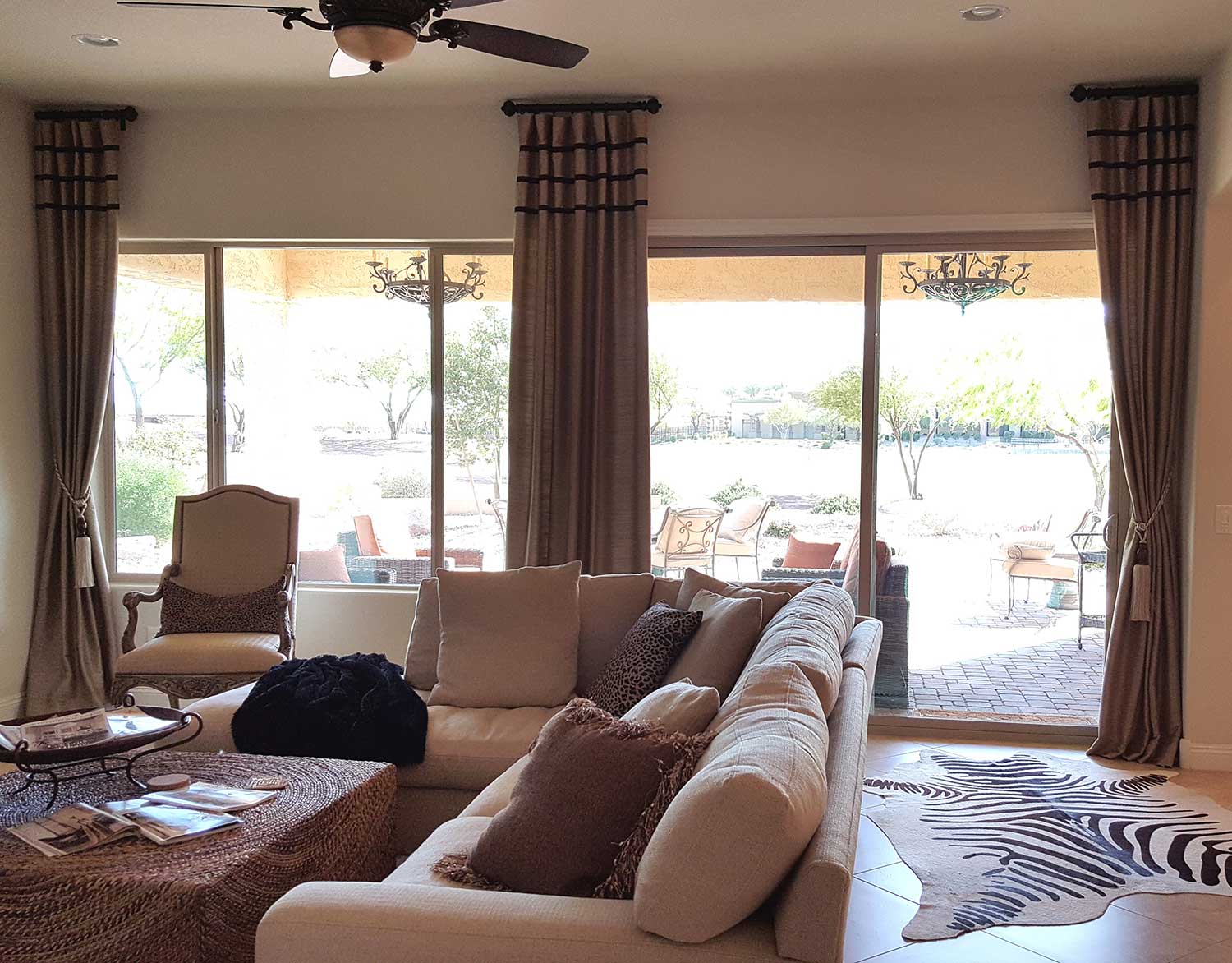 Brown Living room with antique furnishing