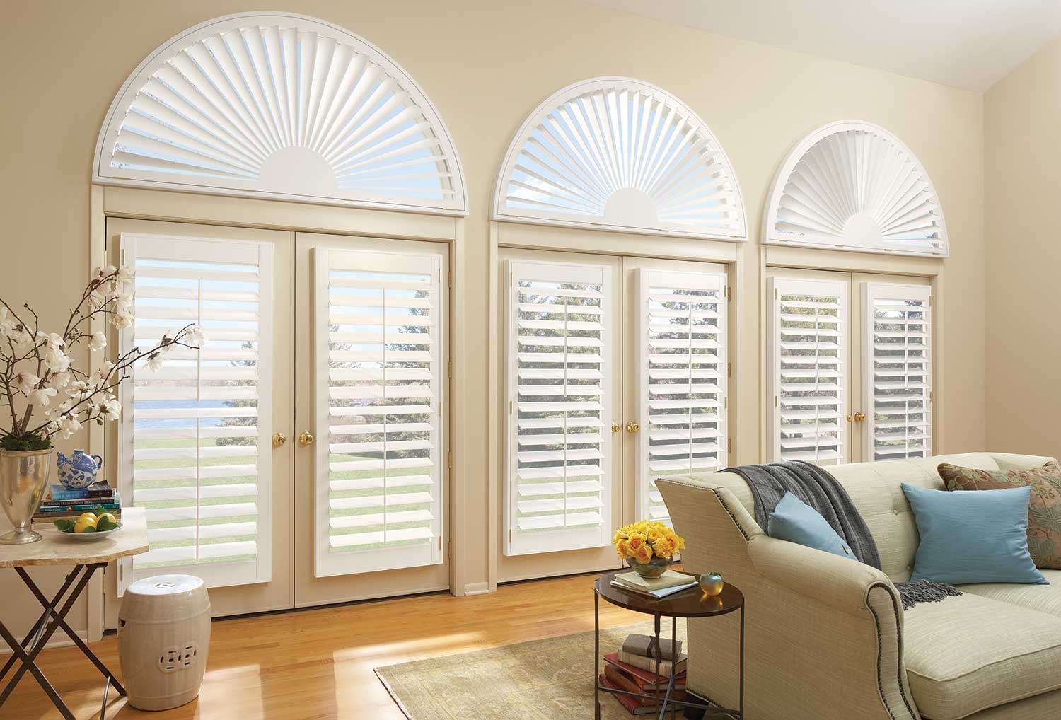 Hunter Douglas NewStyle Shutters with Front Tilt Bar
