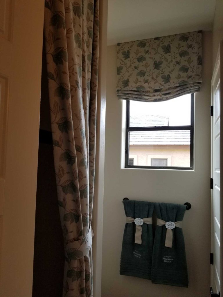 Fixed Relaxed Valance