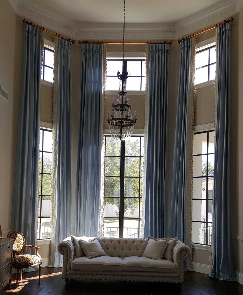 Goblet Pleat Side Panels